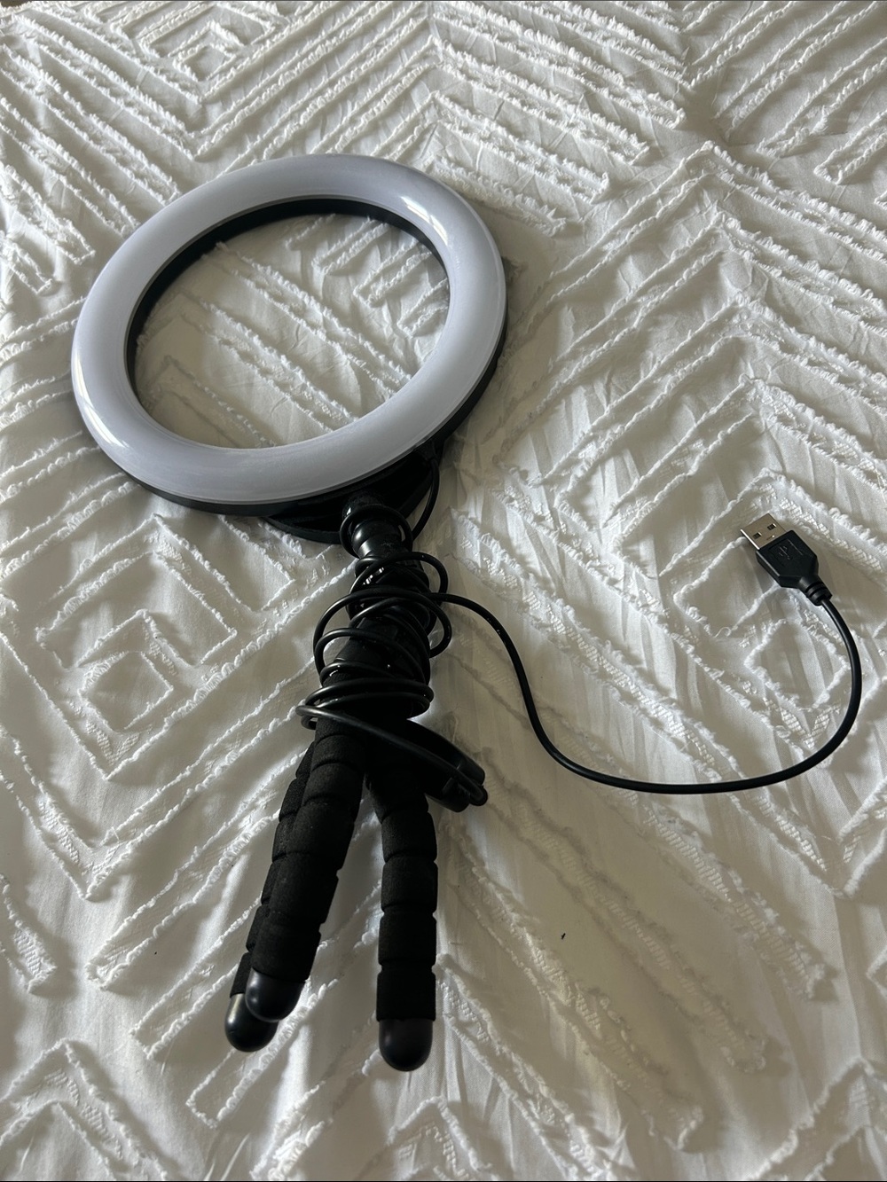 USB LED Ring Light Kit with Mini Flexible Tripod Desktop Makeup Light